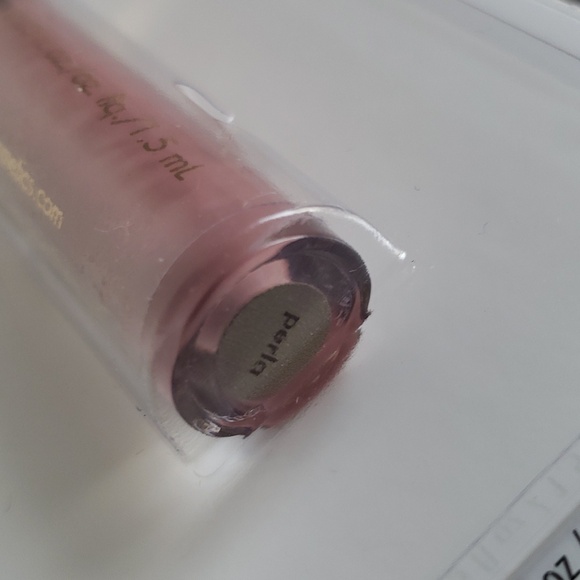 Stilla Perla Lipstick. NIP - Picture 5 of 6